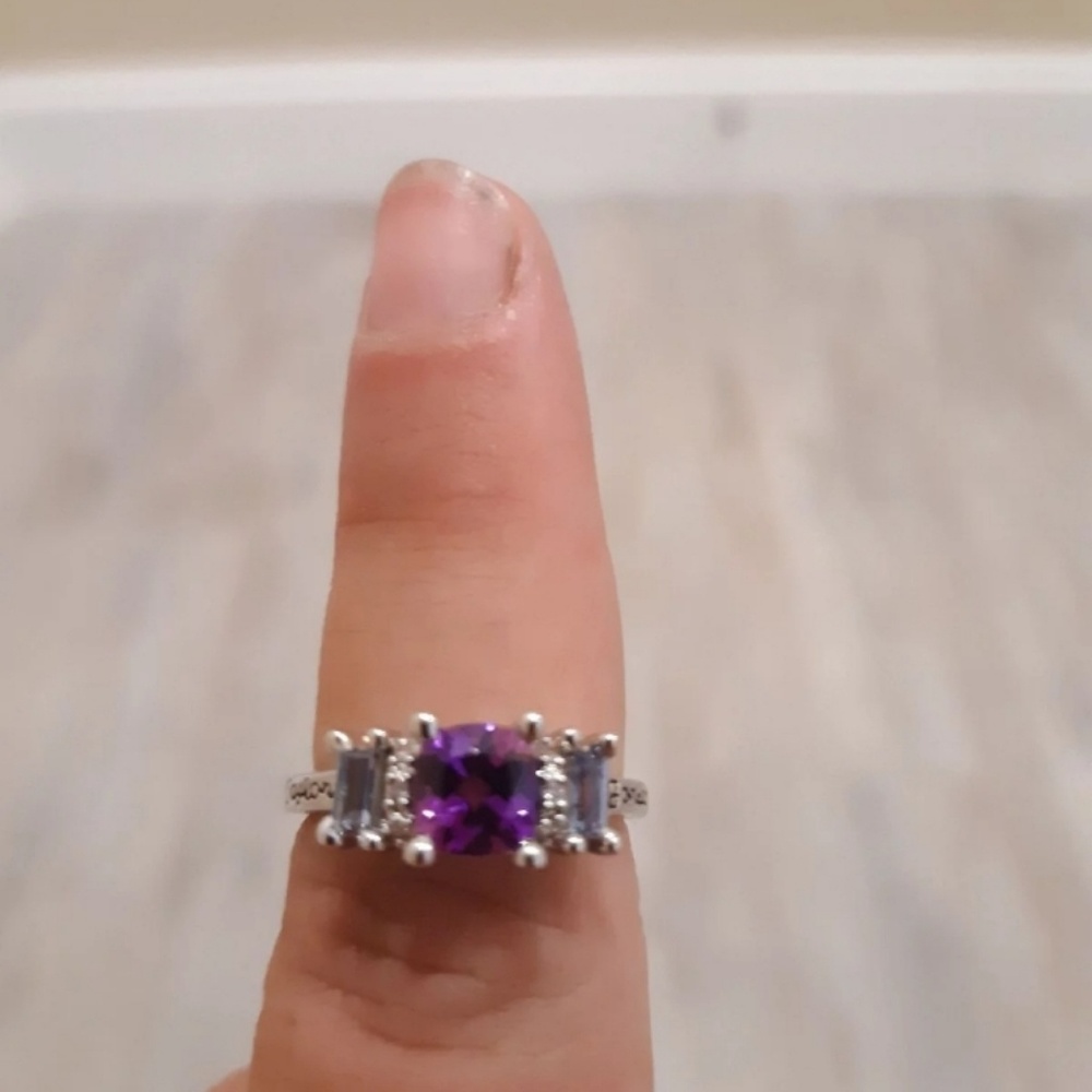 Size 7 ring